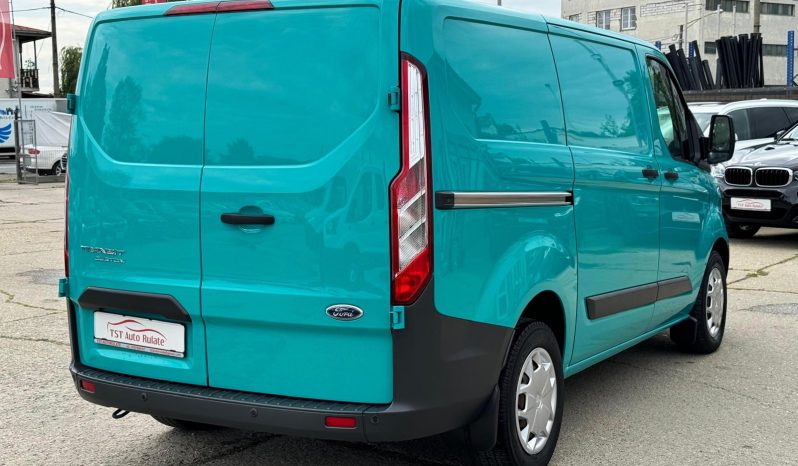 Ford TRANSIT CUSTOM – 2017 – 170000KM-GARANTIE 6LUNI/10000KM-POSIBILITATE LEASING DOBANDA ANUALA FIXA DE 6.79% PE TOATA PERIOADA CONTRACTULUI PRIN IMPULS LEASING full