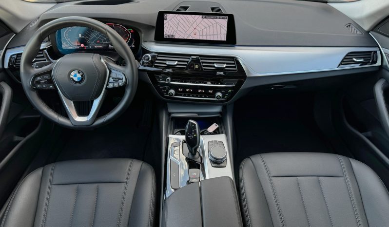BMW SERIA 5 520D-157000KM-2019-GARANTIE 12LUNI/20000KM -POSIBILITATE LEASING DOBANDA ANUALA FIXA DE 6.79% PE TOATA PERIOADA CONTRACTULUI PRIN IMPULS LEASING full