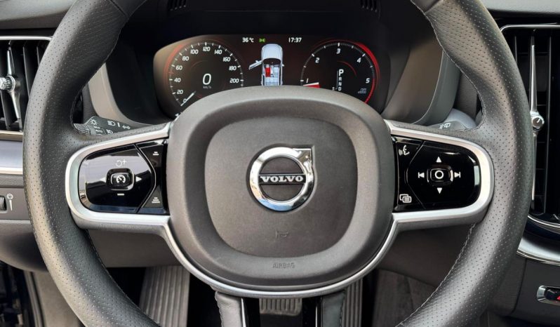 VOLVO XC60 D4 GEARTRONIC- 2019 -121000KM-GARANTIE 12 LUNI/20000 KM – POSIBILITATEA LEASING DOBANDA ANUALA FIXA DE 6.79% PE TOATA PERIOADA CONTRACTULUI PRIN IMPULS LEASING full