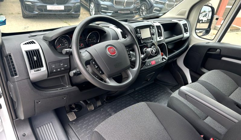 FIAT DUCATO  MAXI CUB CU LIFT – 2020 – 90000KM – GARANTIE 6LUNI/10000KM – POSIBILITATE LEASING DOBANDA ANUALA FIXA DE 6.79% PE TOATA PERIOADA CONTRACTULUI PRIN IMPULS LEASING full