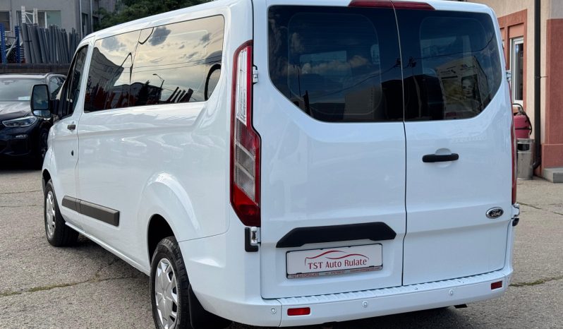 Ford TRANSIT CUSTOM – 8+1 LOCURI – L2H1 – 2017 – 131000KM-GARANTIE 6LUNI/10000KM-POSIBILITATE LEASING DOBANDA ANUALA FIXA DE 6.49% PE TOATA PERIOADA CONTRACTULUI PRIN IMPULS LEASING full