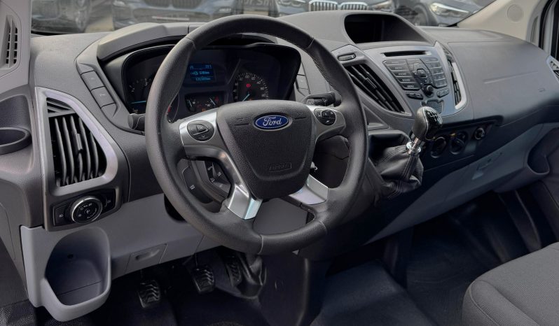 Ford TRANSIT CUSTOM – 8+1 LOCURI – L2H1 – 2017 – 131000KM-GARANTIE 6LUNI/10000KM-POSIBILITATE LEASING DOBANDA ANUALA FIXA DE 6.49% PE TOATA PERIOADA CONTRACTULUI PRIN IMPULS LEASING full