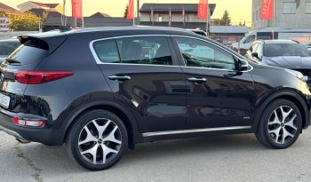 KIA SPORTAGE 1.6 AWD- BENZINA – 2018 – 67000KM – GARANTIE 12LUNI/20000KM-POSIBILITATE LEASING DOBANDA ANUALA FIXA DE 6.79% PE TOATA PERIOADA CONTRACTULUI PRIN IMPULS LEASING full