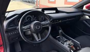 MAZDA 3 –  2.0L e-SKYACTIV – MILDHIBRID – 2023-12000KM – GARANTIE 20000KM/12 LUNI- POSIBILITATE LEASING DOBANDA ANUALA FIXA DE 6,49% PE TOATA PERIOADA CONTRACTULUI PRIN IMPULS LEASING full