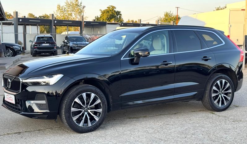 VOLVO XC60 B4- 2022 -149000 KM-GARANTIE 12 LUNI/20000 KM – POSIBILITATEA LEASING DOBANDA ANUALA FIXA DE 6.49% PE TOATA PERIOADA CONTRACTULUI PRIN IMPULS LEASING full