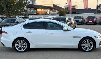 JAGUAR XE 2.0 – 102000KM – 2020- GARANTIE 12LUNI/20000KM – POSIBILITATE LEASING DOBANDA ANUALA FIXA DE 6,49% PE TOATA DURATA CONTRACTULUI PRIN IMPULS LEASING full