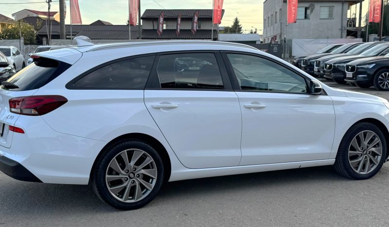 HYUNDAI I 30  – 1.4 – BENZINA -2019-120000KM-GARANTIE 12LUNI/20000KM-POSIBILITATE LEASING DOBANDA ANUALA FIXA DE 6.49% PE TOATA PERIOADA CONTRACTULUI PRIN IMPULS LEASING full