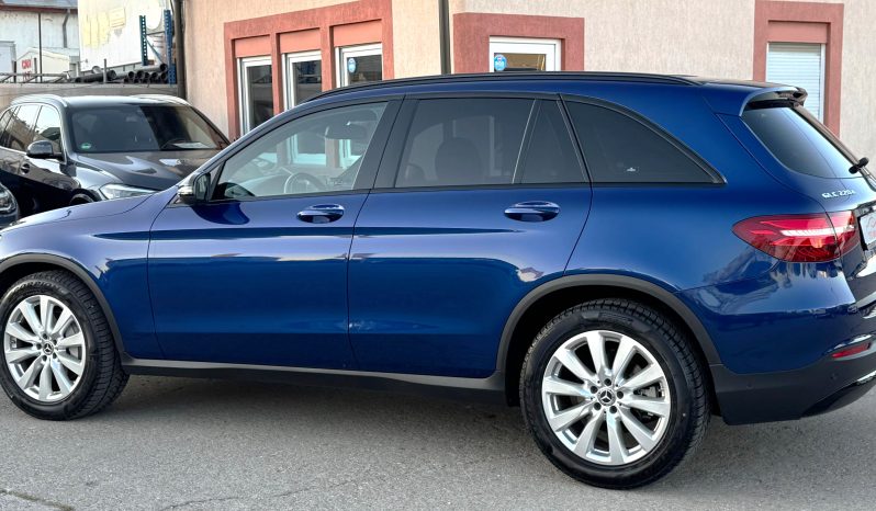 MERCEDES-BENZ GLC220D – 4MATIC – 9G- TRONIC -133000-2019-GARANTIE 12LUNI/20000KM -POSIBILITATE LEASING DOBANDA ANUALA FIXA DE 6.49% PE TOATA PERIOADA CONTRACTULUI PRIN IMPULS LEASING full